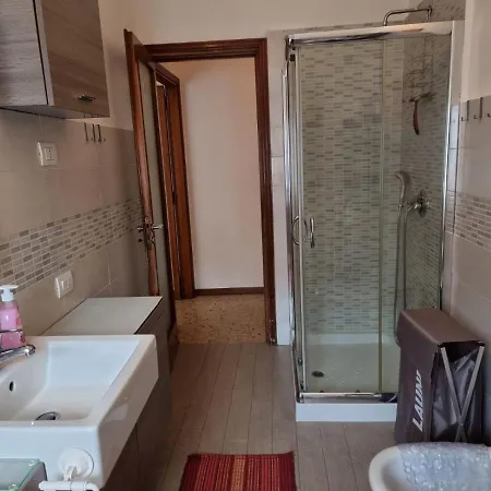 ホームステイ B&B Cuore Di Verbania